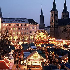Рождественский базар в Бонне