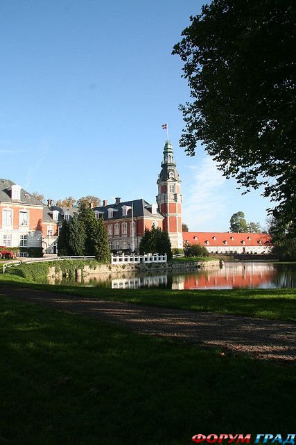 Замок Хведхольм