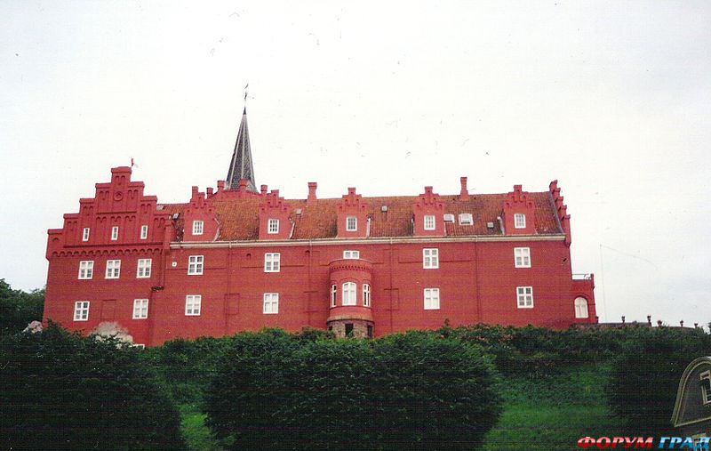 замки дании