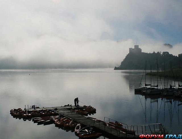 Замок Дунаец