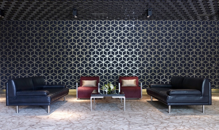 Отель Vivanta By Taj