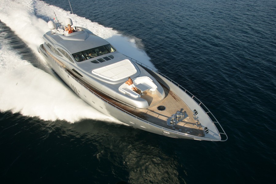 Моторная яхта Mistral 55