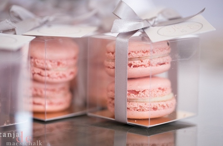 delicious-macarons-for-your-wedding-14