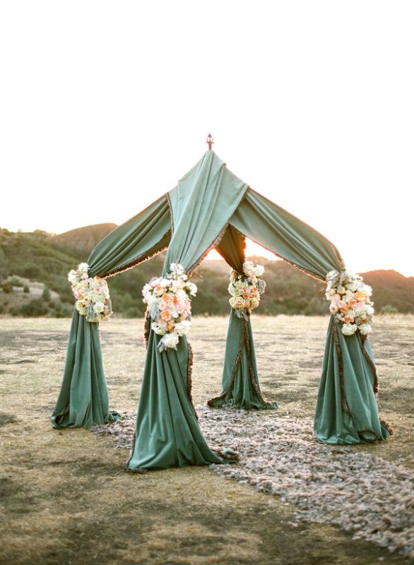 unique-and-special-wedding-tents-ideas-06
