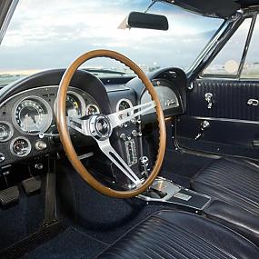 1964-chevrolet-corvette-convertible-2