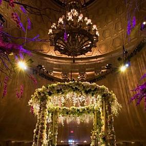 20-alternative-wedding-altars-10