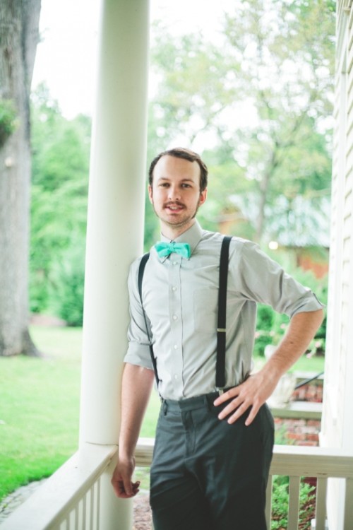 23-stylish-grooms-outfit-ideas-with-suspenders