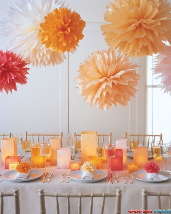 30-hanging-paper-pompoms-decor-ideas-for-your-wedding