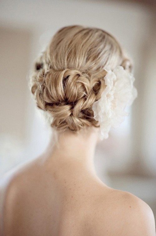 35-wedding-updo-ideas