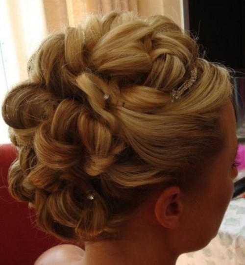 35-wedding-updo-ideas