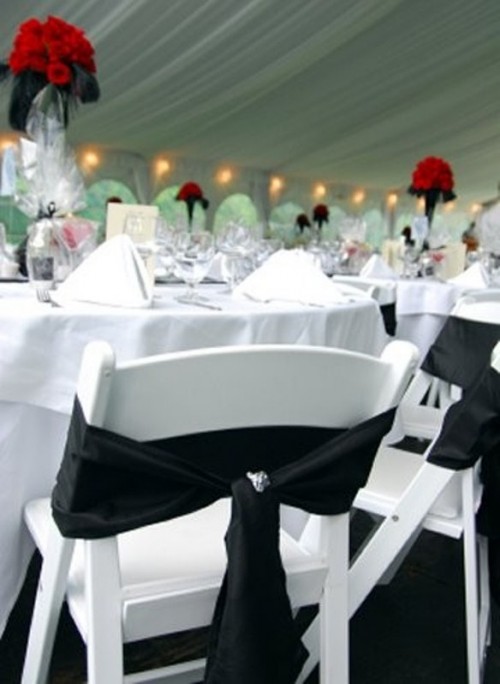 awesome-ideas-for-a-black-and-white-wedding