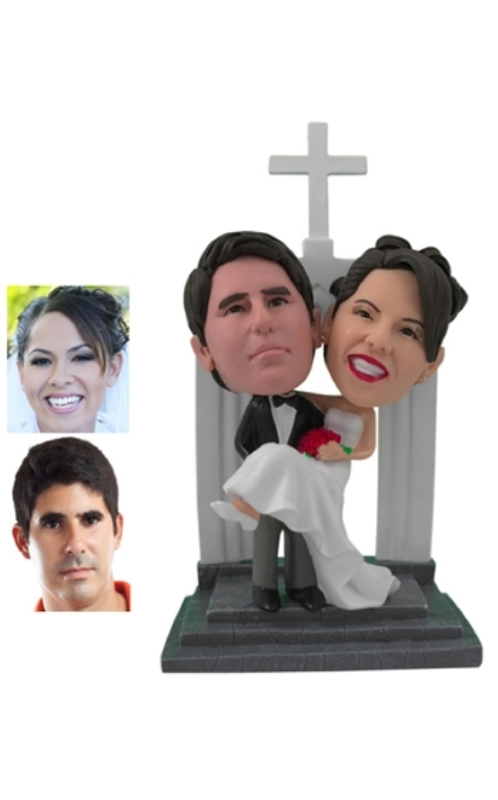awesome-personalized-wedding-cake-toppers