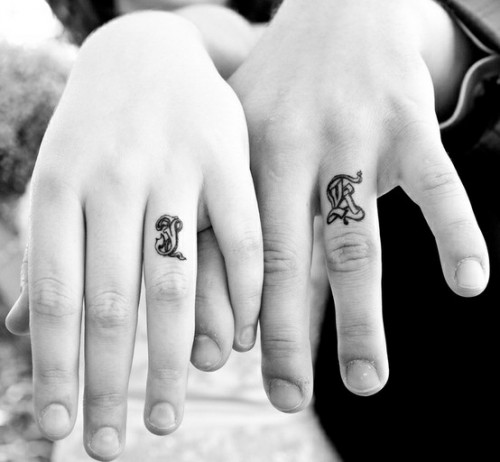 awesome-wedding-ring-tattoos