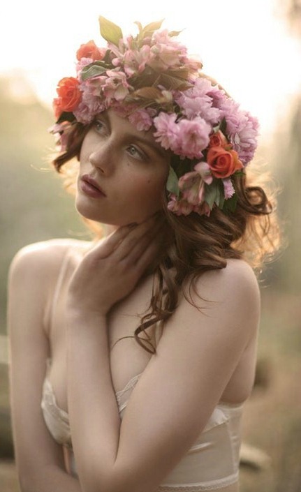 beautiful-bridal-style-flower-crowns