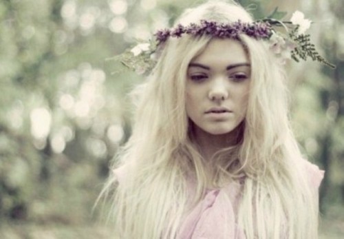 beautiful-bridal-style-flower-crowns