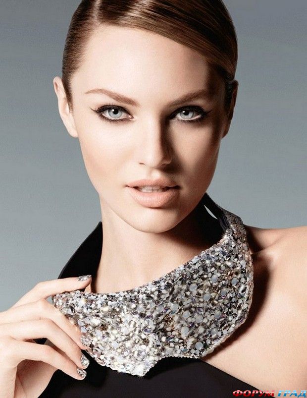 candice-swanepoel-swarovski-1