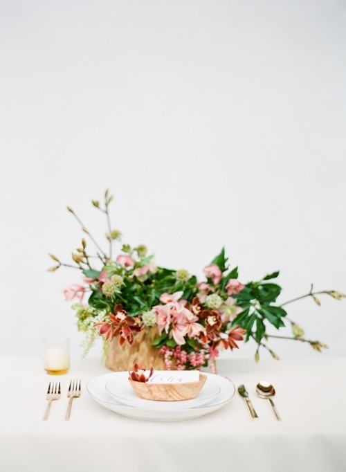 centerpiece-with-orchids