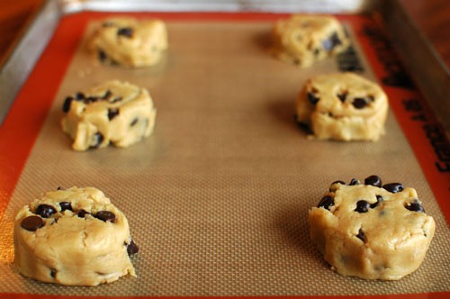chocolate-chip-cookies