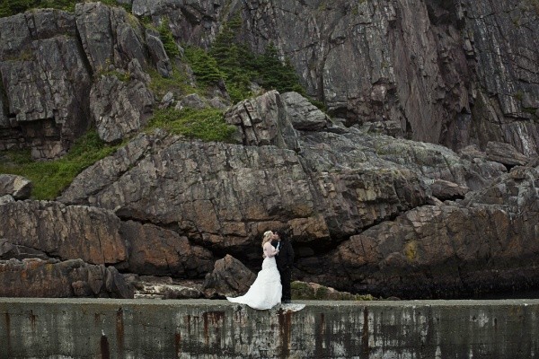 danielle-josephs-newfoundland-lighthouse-elopement