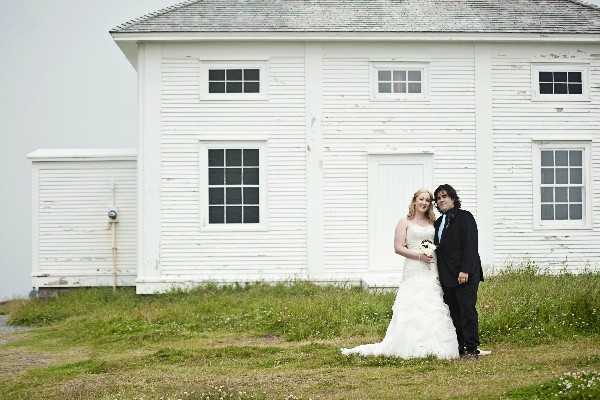 danielle-josephs-newfoundland-lighthouse-elopement