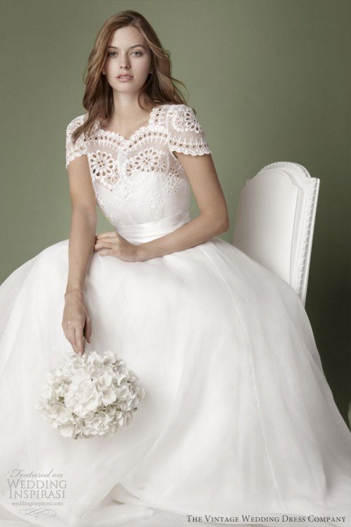 decades-vintage-dresses-collection-for-romantic-brides