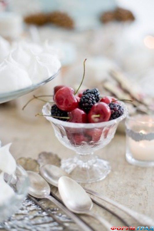 delicious-desserts-for-your-winter-wedding