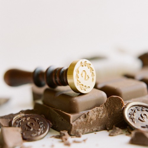diy-chocolate-wax-seal-petit-fours