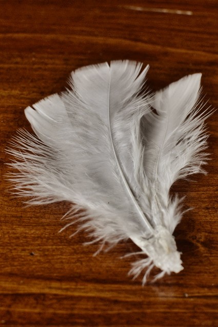 diy-feather-headband-fascinator