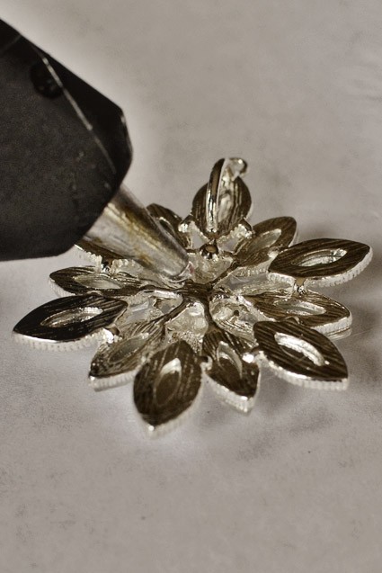 diy-feather-headband-fascinator