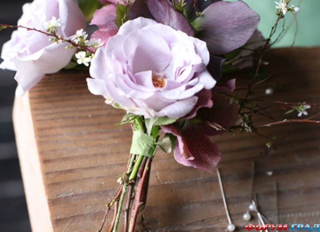 diy-flower-collar-corsage-5