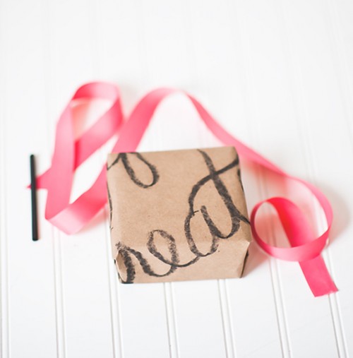 diy-love-note-wrapping-paper