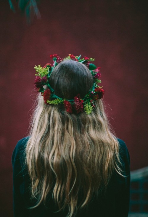 diy-pretty-floral-wedding-crown