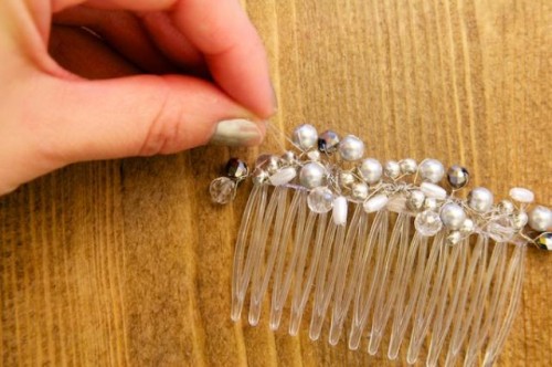 diy-wedding-comb-and-earrings