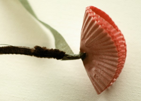 flowers-from-cupcake-liners