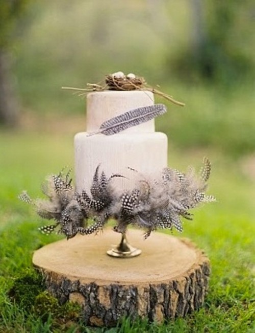 inspiring-feather-decor-ideas-for-your-wedding