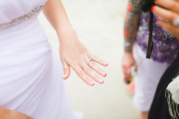 kristen-and-codys-beachfront-nuptials
