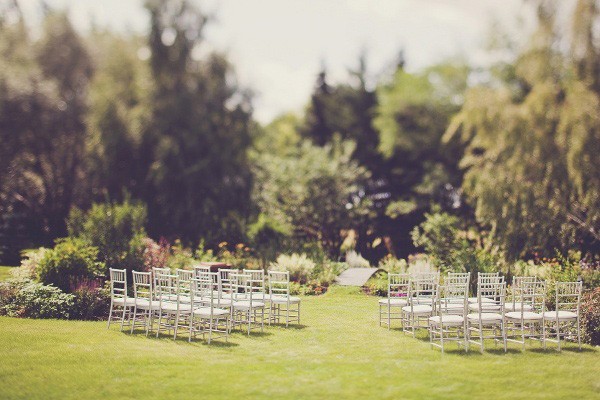 melissa-and-adam-diy-backyard-wedding