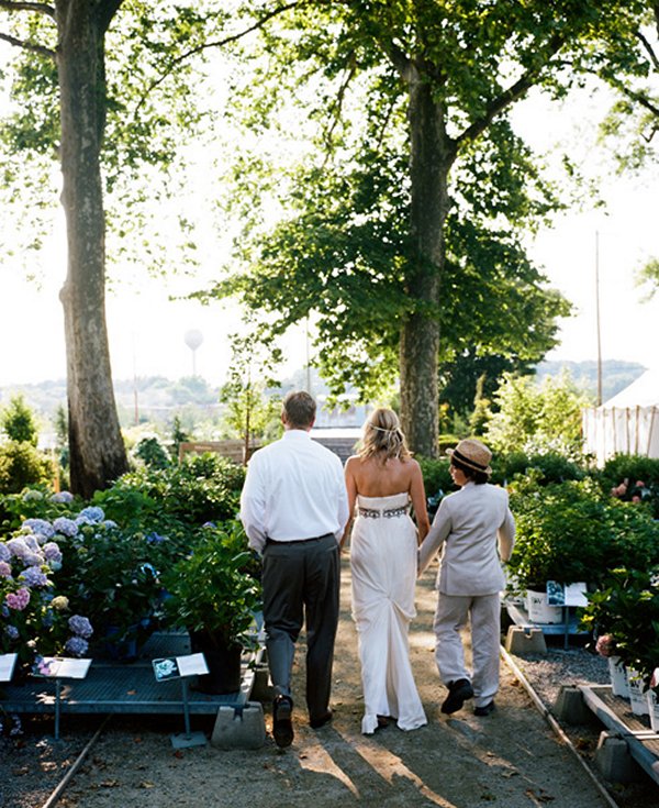 melissa-and-hans-greenhouse-wedding