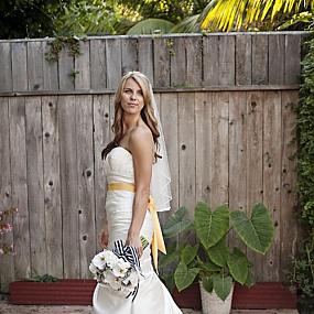 modern-black-yellow-and-white-wedding-inspiration-10