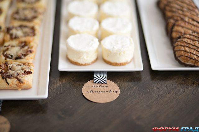 modern-dessert-table-with-a-rustic-touch-9