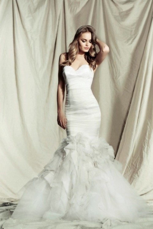 pallas-coutures-stunning-destinne-wedding-dress-collection