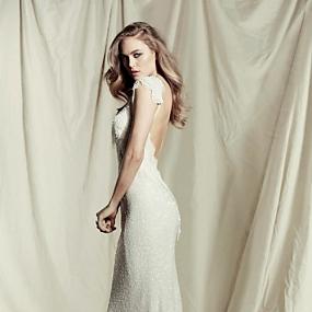 pallas-coutures-stunning-destinne-wedding-dress-collection-20