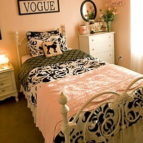 paris-themed-for-girl-room16