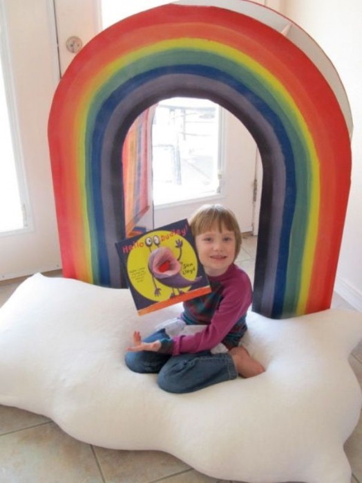 rainbow-bookcase-for-kids