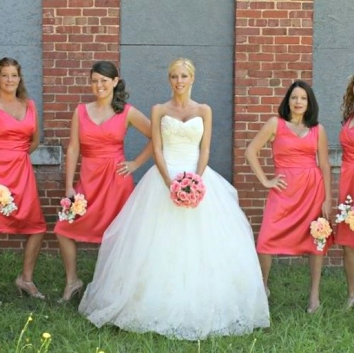 rich-coral-wedding-inspiration