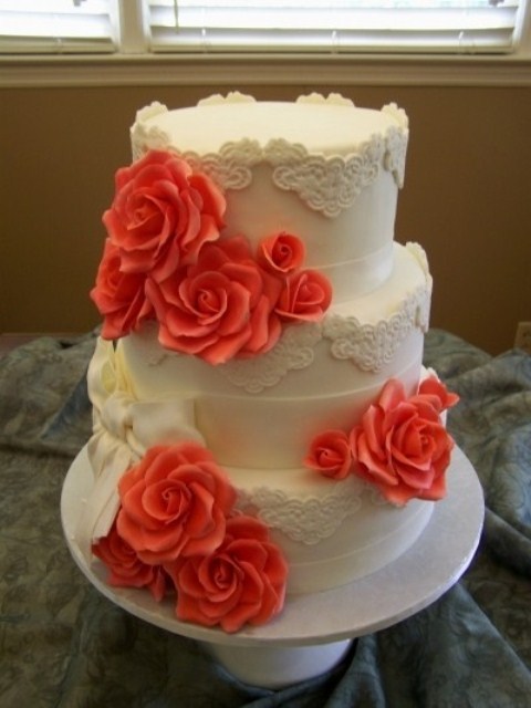 rich-coral-wedding-inspiration