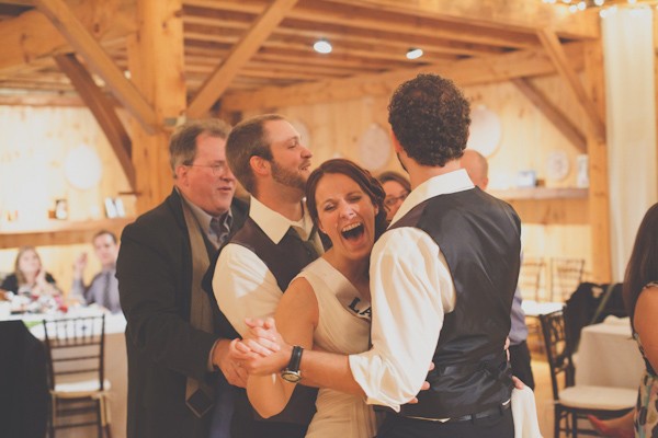 rustic-barn-wedding-in-connecticut