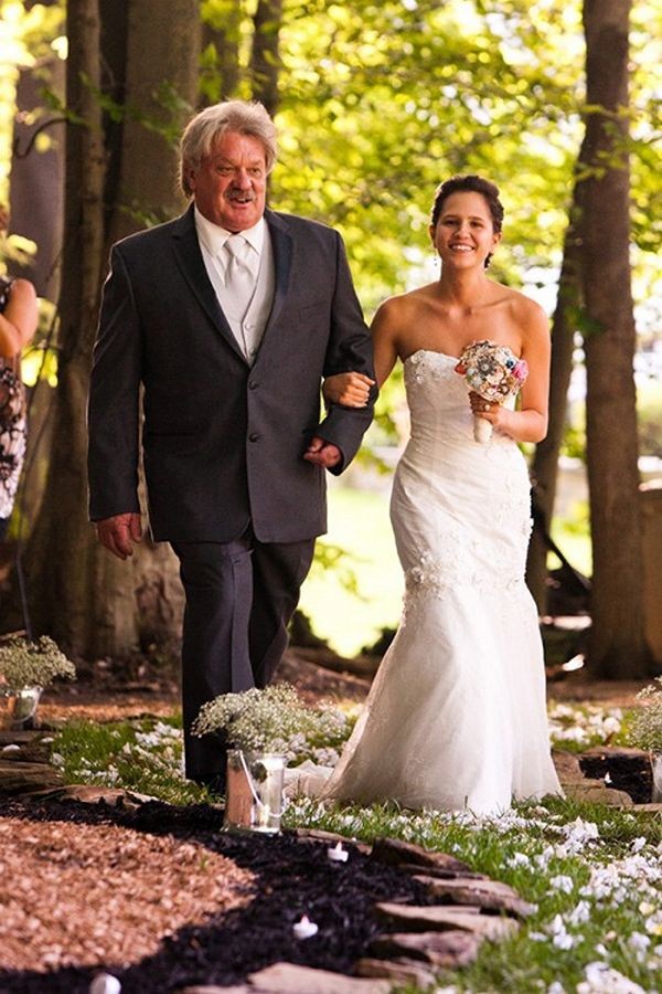 sarah-and-zacs-backyard-wedding