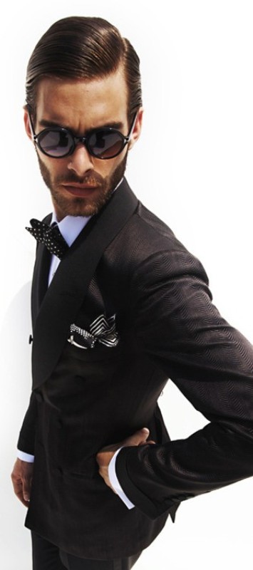 stylish-groom-suits