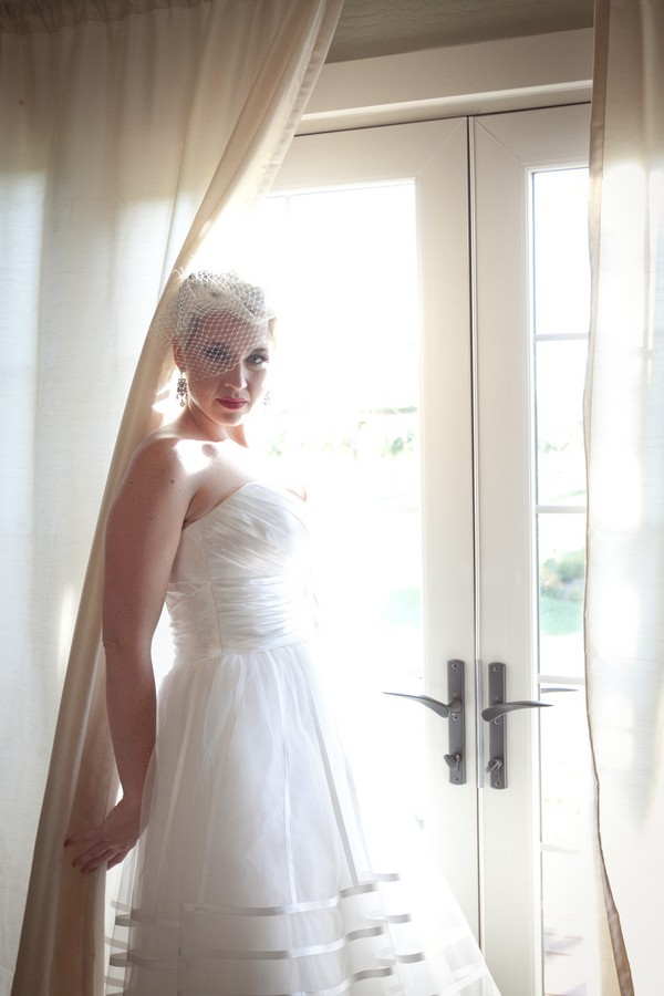vintage-glam-barn-wedding